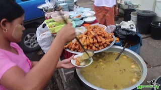 Myanmar Street Food  DELICIOUS Mohinga မုန့်ဟင်းခါး in Yangon [upl. by Aninaj]