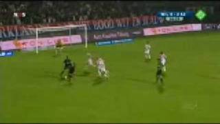 Moussa Dembele World Class Goal 270908 [upl. by Hegyera406]