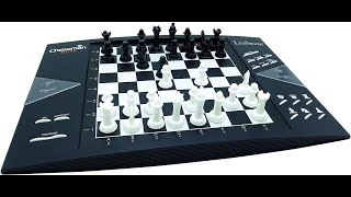 Lexibook Chessman Elite Computer Scacchi interattivo 64 Livelli LED Gioco da Tavolo [upl. by Markiv138]