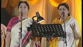 Lata amp Usha Mangeshkar  Aplam Chaplam Live Performance [upl. by Aggappora532]