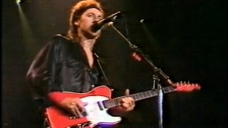 Walk of life — Dire Straits 1986 Sydney LIVE proshot BRILLIANT PERFOMANCE [upl. by Ettevol]