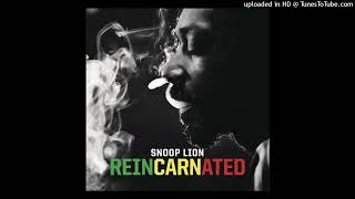 Snoop Dogg  Ashtrays and Heartbreaks Ft Miley Cyrus [upl. by Seldon]