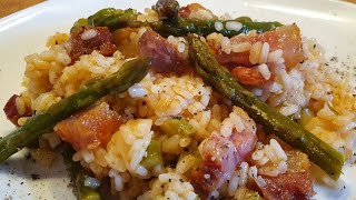 Delicioso Risotto con espárragos y panceta  ✅ Arroz con papada de cerdo y espárragos [upl. by Oned]