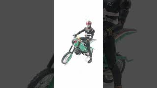 仮面ライダーSHFiguarts 真骨彫製法 仮面ライダーブラック＆バトルホッパー号の紹介ショート動画 [upl. by Iveson]