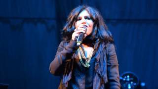 Giusy Ferreri  Rossi Papaveri Live  San Clemente di Galluccio FULL HD  12092016 [upl. by Ainalem965]