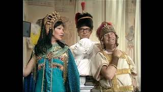 Anthony and Cleopatra Dame Glenda Jackson with Morcambe and Wise [upl. by Valina983]