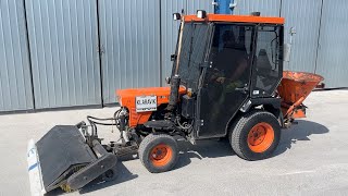 Köp Kompakttraktor Kubota B7100 HST med sandspridare amp sopvals på Klaravik [upl. by Sesylu342]