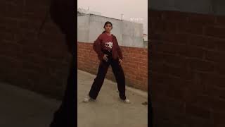 8 parche song ll dancewithsreya dance song shorts [upl. by Eblehs739]