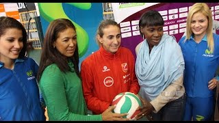 Natalia Málaga Rosa García y Mireya Luis Amigas del Voleibol [upl. by Aihsemak]