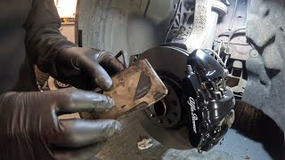 Alfa Romeo Giulia Veloce front brake service [upl. by Austine]