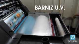 Aplicación del Barniz UV [upl. by Zwiebel]