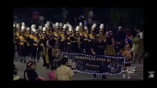 Goreville marching band performs in Texas parade [upl. by Karlis751]