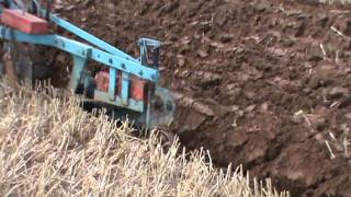 ransomes crawler mg5 ploughing filmed by jake [upl. by Blaire]