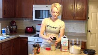 CINNAMOCHA VANILLA SHAKEOLOGY RECIPE 21 DAY FIX APPROVED [upl. by Paehpos]