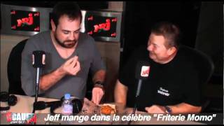 Jeff mange la friterie de MOMO  sur NRJ cauetofficiel [upl. by Eilatan]