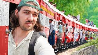 Ich teste alle Klassen in Indiens verrücktestem Nachtzug 30h [upl. by Anaimad]