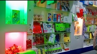 Small shop decoration ideas  shop furniture  mobile shop furniture Low budget [upl. by Reggy]