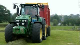 Silage by Otten with John Deere 7830 and Schuitemaker Rapide 2085 [upl. by Rahm]