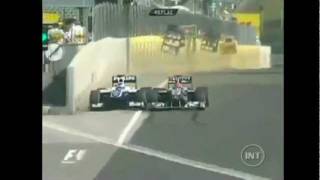 Barrichello x Shumacher na Hungria  2010 [upl. by Aziar857]