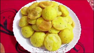 মামীর শাশুড়ীর হাতে সিলেটি নুন বড়া পিঠা 😋👌👈food viralvideo viralvideos cooking pitharecipe [upl. by Leiba]