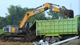 Beko Excavator Bulldozer Bongkar Tanah Lengket [upl. by Margetts146]