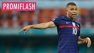 Trotz Vergewaltigungsvorwürfen Kylian Mbappé erhält Trophäe [upl. by Aliac]