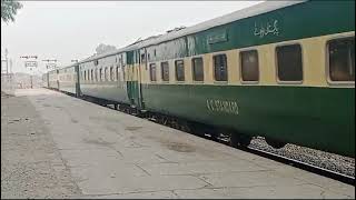 Jaffar Express Arrive at Attock City Railway station train railway [upl. by Ayifas661]