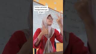 TRIK PERKALIAN MUDAH DENGAN JARI TANGAN fyf viralvideo viralshorts matematika perkaliancepat [upl. by Ennoval918]