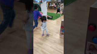 旋轉跳躍我閉著眼baby babyshorts babygirl babyvideos cutebaby cute cutegirl [upl. by Anilev64]