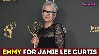 Jamie Lee Curtis Gives An Emotional Speech After Winning Her FIRST Emmy For ‘The Bear’  N18G [upl. by Awuhsoj]