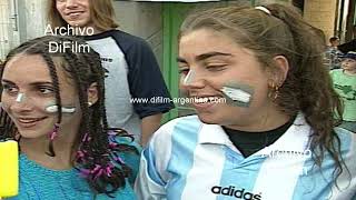 Gira premundial de futbol de la Seleccion Argentina  Hinchas en Israel 1998 [upl. by Nailluj]