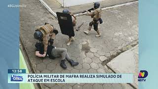 Polícia Militar de Mafra realiza simulado de ataque em escola [upl. by Garrot728]