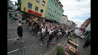 Fans heiß auf Eintracht Frankfurt Hunderte Werder BremenAnhänger bei Fanmarsch zum Weserstadion [upl. by Atteirneh]