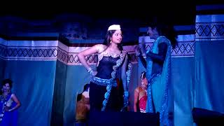 Bai wadyavar ya  New Marathi item song dance  Village orchestra girl dance [upl. by Nosrak]