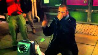 Dave Crowe Beatbox Live  Avenyn Gothenburg [upl. by Avalsorim]