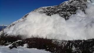 Avalancha Torres Del Paine 2016 Glaciar Francesquotquot [upl. by Caddaric]