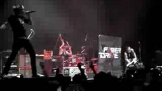 FABER DRIVE  Sleepless Nights Live  Montreal [upl. by Idac556]