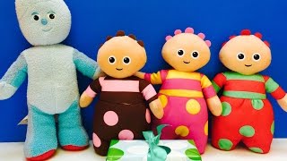 Iggle Piggle and Tombliboos Birthday Surprise Gift Opening In The Night Garden [upl. by Nomzed]