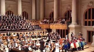 Carmina Burana na Sala São PauloSP Vozes do Amanhã e Coral Infantil Aprocima Lilia Valente [upl. by Ettennan]