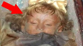 100YearOld Child Mummy Appears To Blink Every Day [upl. by Nastassia]