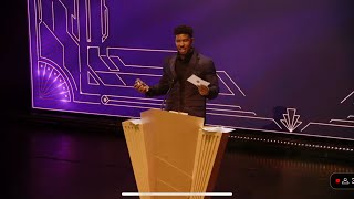 Lowtiergod Gets Booed at Streamer Awards [upl. by Anecuza]