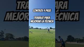 Pases y control ⚽️ no olvides suscribirte para más contenido deportivo 🙏🏼 [upl. by Aliuqehs778]