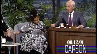 Raven Symone 5 Yrs Old Surprises Johnny quotWatch Yourself Mr Carsonquot 1991 [upl. by Hajed424]