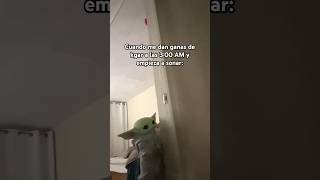 Protégeme Diosito para que no se me salga en el camino 😩 humor baño noche babyyoda [upl. by Ahsirat320]