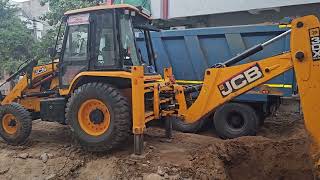 send feeling JCB in dumper [upl. by Irmgard975]