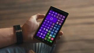 Обзор Windows Phone 81 на Lumia 1520 [upl. by Ahsets344]