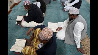 Kenya  les musulmans se préparent pour le Ramadan [upl. by Rasecoiluj]