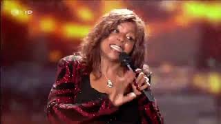 Gloria Gaynor  I Will Survive Live Spain 2012 [upl. by Jareen515]