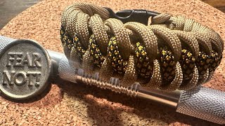 Paracord Dragon’s Teeth Bracelet [upl. by Katrina]