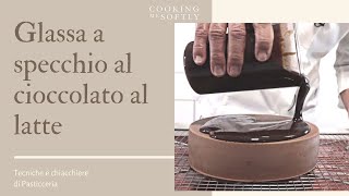 Glassa a specchio al cioccolato al latte  Ricetta perfetta [upl. by Gnahk]